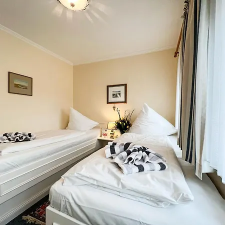 Apartment Tessa Im Haus Kaept'n Andresen Westerland
